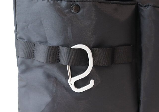 リーボック 4WAY HELMET BAG デイジーチェーン