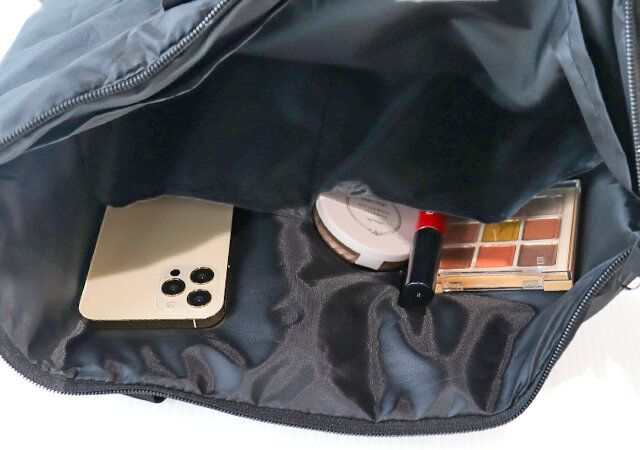 リーボック 4WAY HELMET BAG 内ポケット