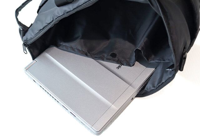 リーボック 4WAY HELMET BAG ワイドポケット