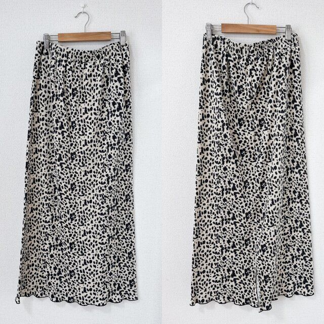 しまむら スエードガラプリーツSK ヒョウ柄のようなデザイン