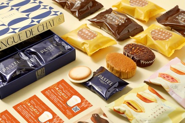 焼き菓子やプリン引換券がセットになった「PASTEL福袋」 