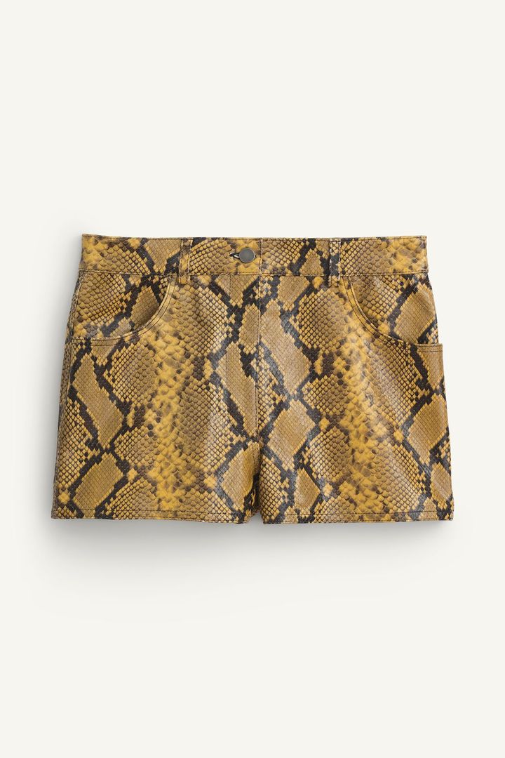 ショーツ ¥45,990