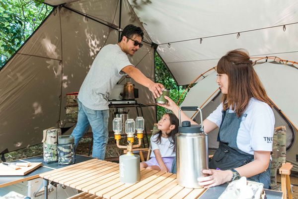 今流行りの上級キャンプスタイル知ってる？雨風対策からハンモックまで徹底研究！