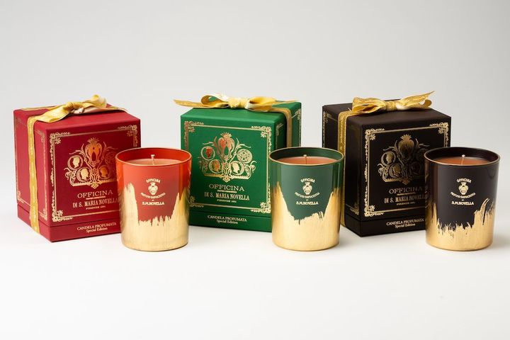 グラスキャンドル ホリデーエディション ザクロ、ポプリ、トバッコ トスカーノ 各250g 各￥13,200（すべて12月1日より限定発売）