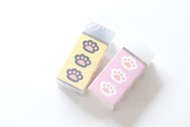 ダイソー 消しゴム（半透明、デザイン、2個）