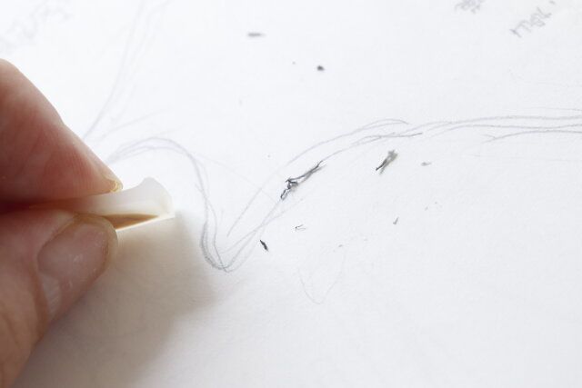 ダイソー 消しゴム（半透明、デザイン、3個） 消しゴム（半透明、デザイン、2個） 使用感