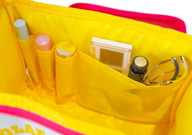 スヌーピーハウスのマルチに使える収納ポーチ ポケット