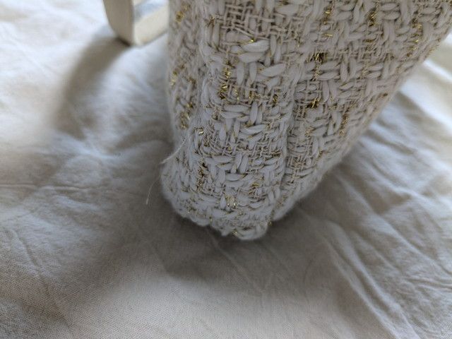 ツイードショルダーバッグのマチ