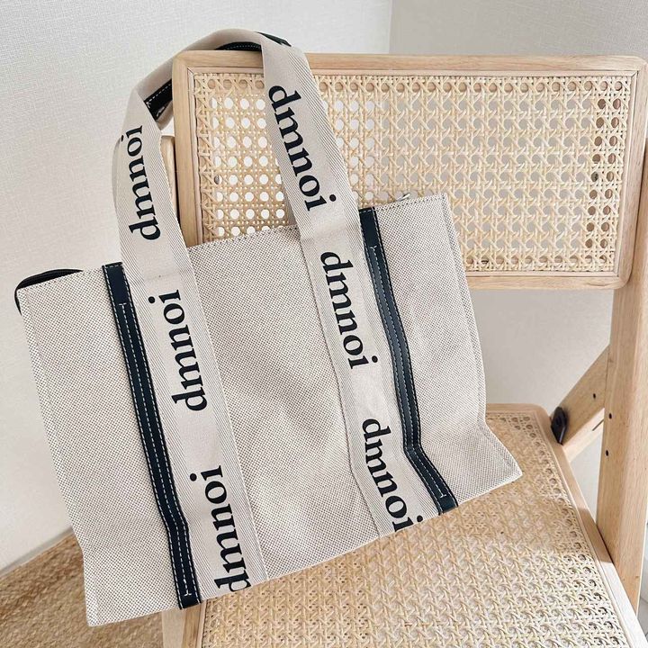 画像: ランダムレターグラフィックショッパーバッグ