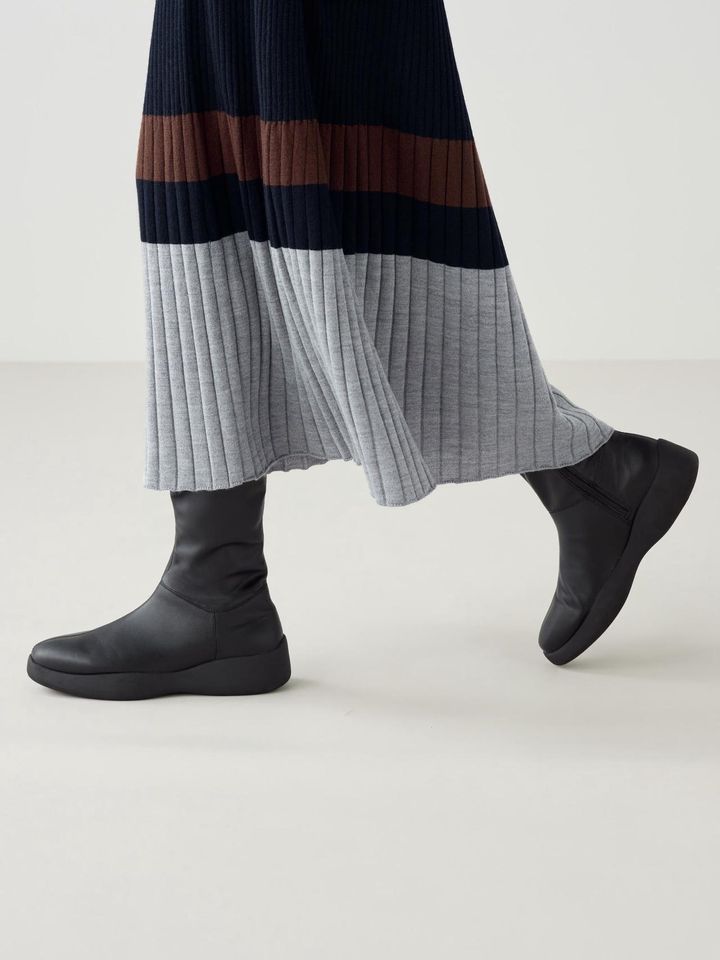 画像1: 出典：ユニクロ