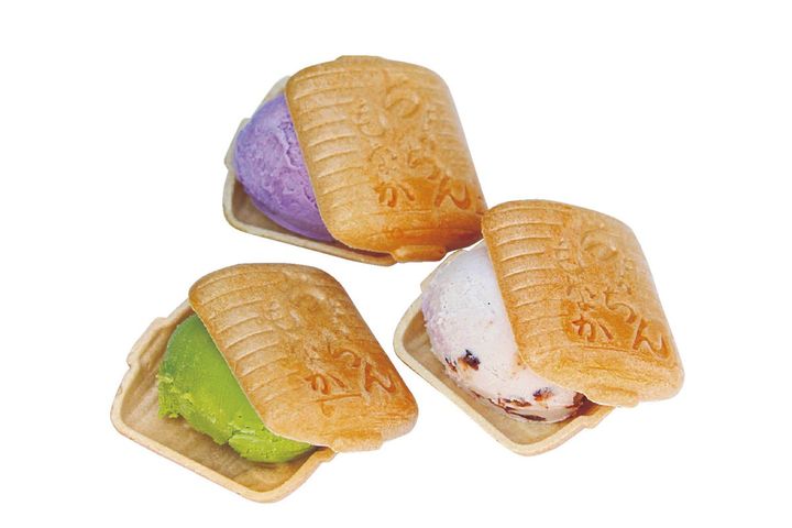 浅草ちょうちんもなか