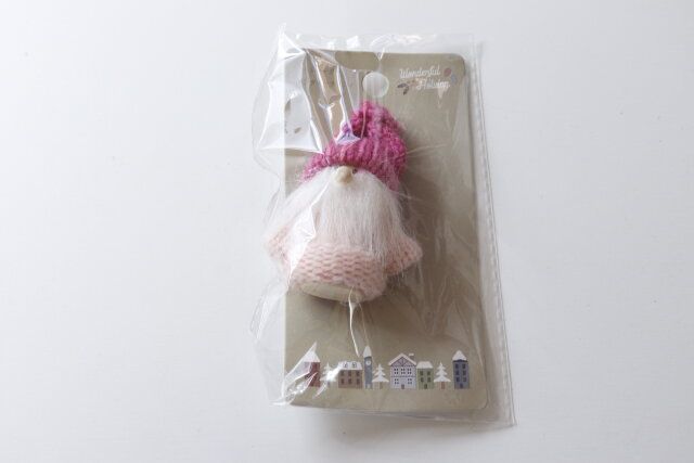 セリア ニットセーターサンタオーナメント パッケージ