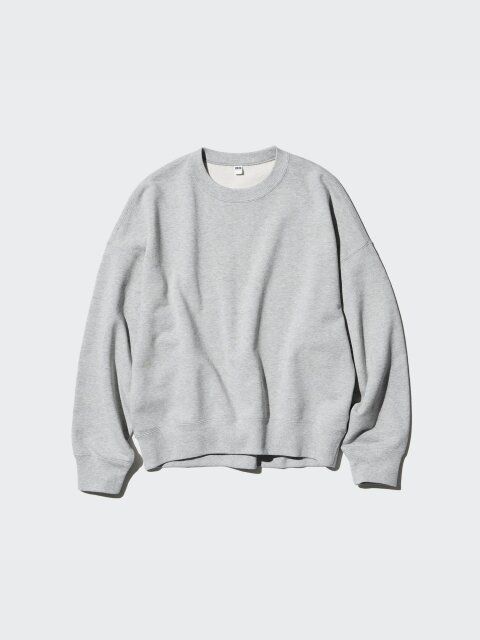 ユニクロのスウェットシャツ