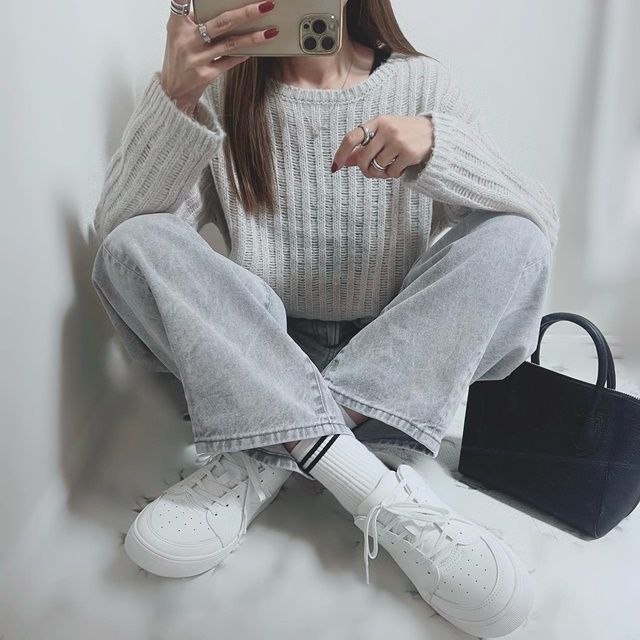 GU「バレルレッグジーンズ(メンズ)」