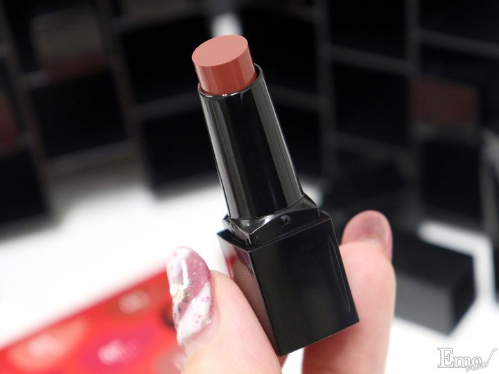 モンスター達が鎮座するリプモン専用“リプモンハウス”数量限定で誕生！ミニリプモン5本もセットになってる♪