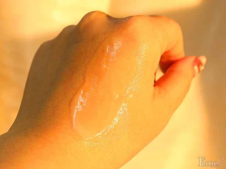 お肌がめっちゃふっくらする！DEW(デュウ)の乳液で過酷な乾燥からお肌をしっかり保護!!