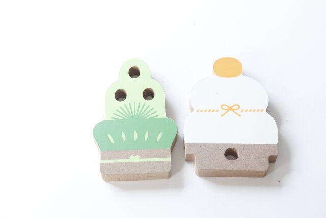 ダイソー ウッドオブジェ（新春、ナチュラル）