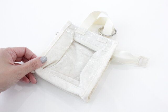 キャンドゥ ぬいぐるみバッグ 10cm用