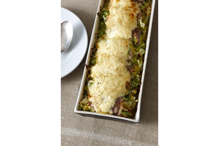 やわらかくみずみずしい“キャベツの豚肉巻きグラタン”