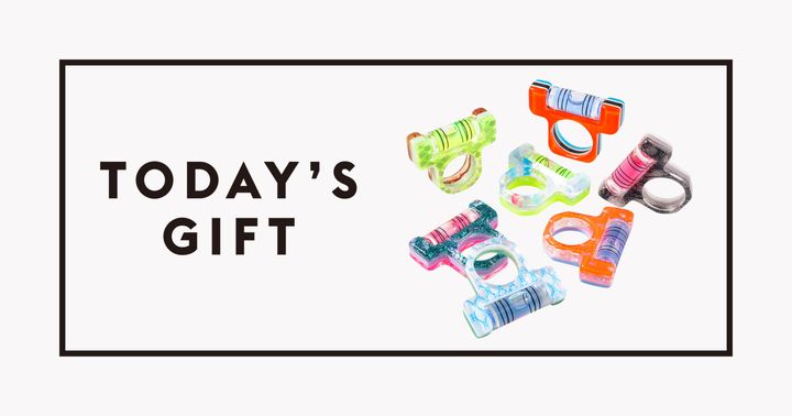 〈TOKYO ACRYL〉の水平器リング