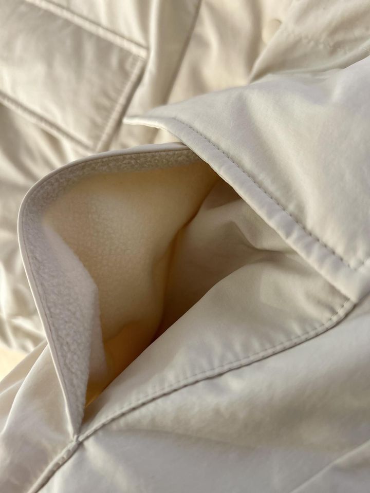 画像: 【ユニクロ】ハイブリッドダウンコート¥12,900 www.uniqlo.com