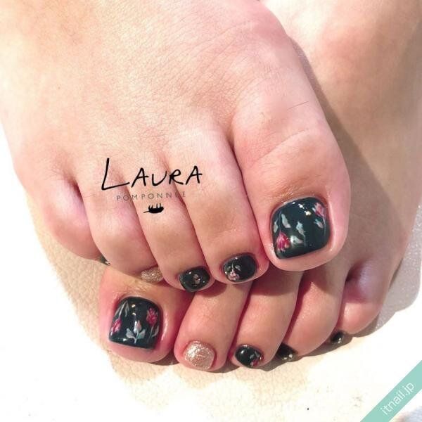 LAURA POMPONNEEが投稿したネイルデザイン [photoid:I0073992] via Itnail Design (743394)