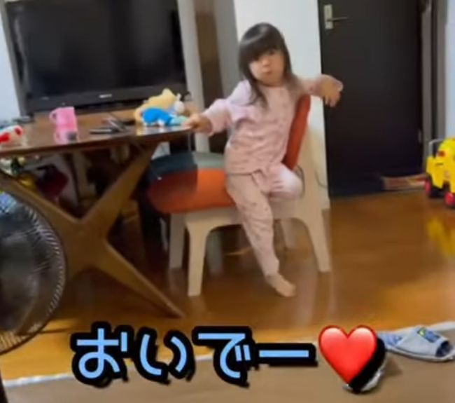 お兄ちゃんにチューしたい妹。逃げる兄に…？