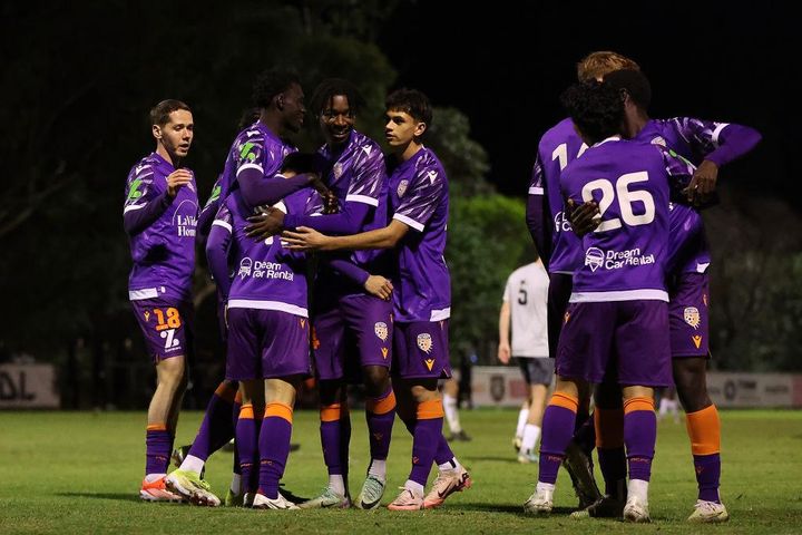 【インタビュー】豪州セミプロからAリーグへ！14年ぶりの快挙を果たしたパース・グローリーMF青山景昌の再挑戦