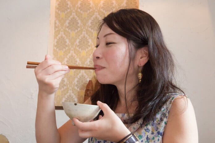 あなたは肥満予備軍…⁉ デブになる人の特徴7つ