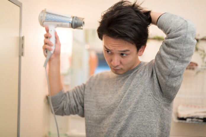 「臭い」と息を止められてるかも!? オジさん臭を放つ人の特徴5つ