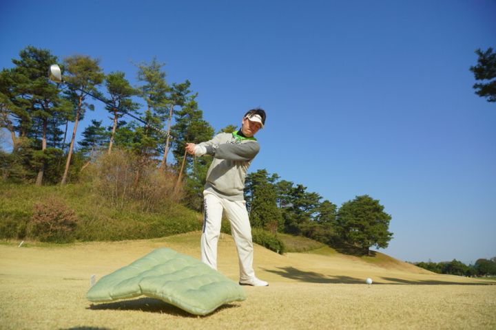 飛ばないアマチュアは遅すぎる！バックスイングを素早く上げればもっと飛ぶ