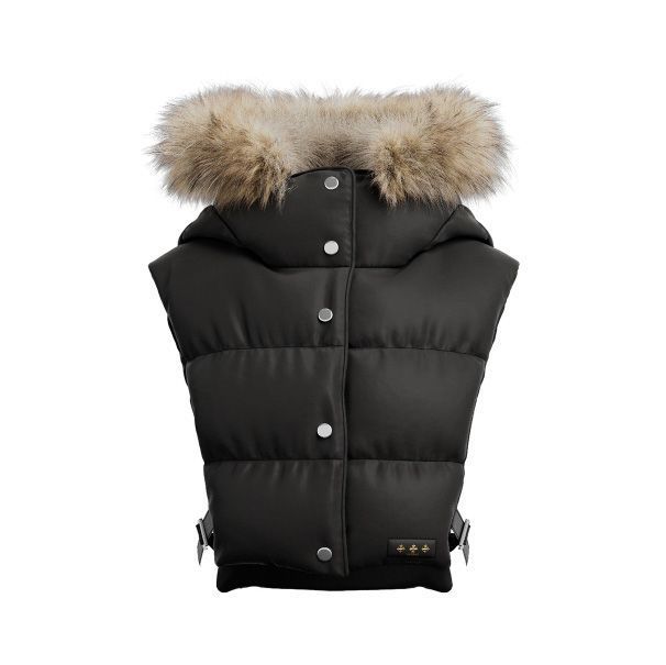 ダウンフードパーツ ¥77,000／TATRAS（タトラス 銀座店 03-6228-7770）