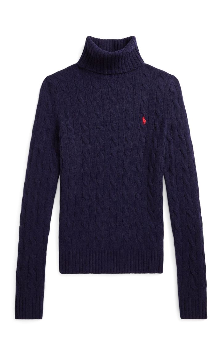 タートルネック セーター ¥42,900／POLO RALPH LAUREN（ラルフ ローレン 0120-3274-20）