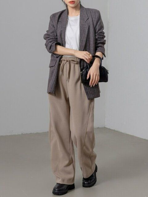 スウェットパンツコーデ5