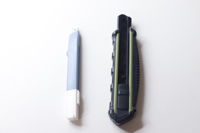 ダイソー 左右兼用カッター 比較