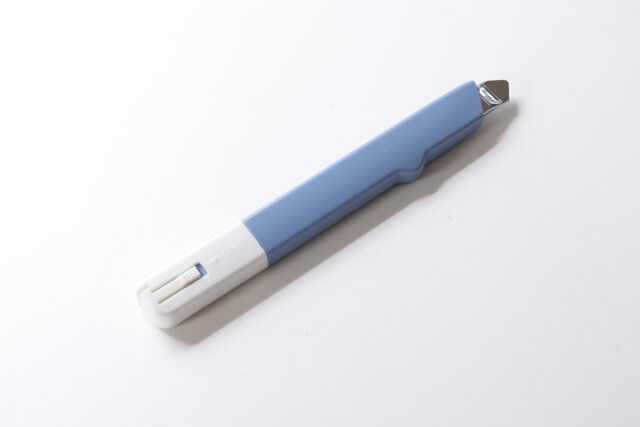 ダイソー 左右兼用カッター デザイン