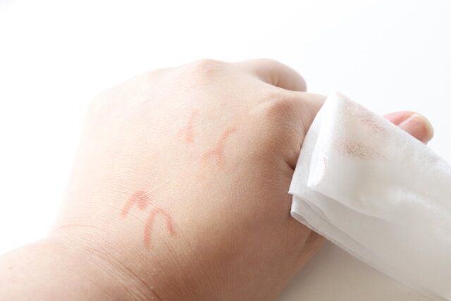 ダイソー ＆.クレンジングシート（モイスト、26枚） 使用感