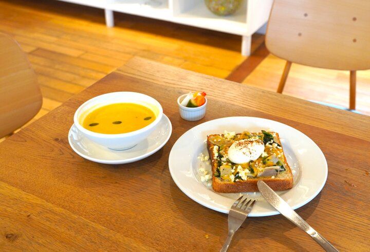 古都にたたずむ北欧風カフェでまったり過ごす至福のひととき♪鎌倉・長谷「Melting pot」