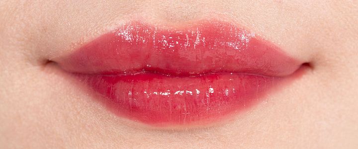 ブルベにおすすめの「Laka ポッピングバルーンティント」は504