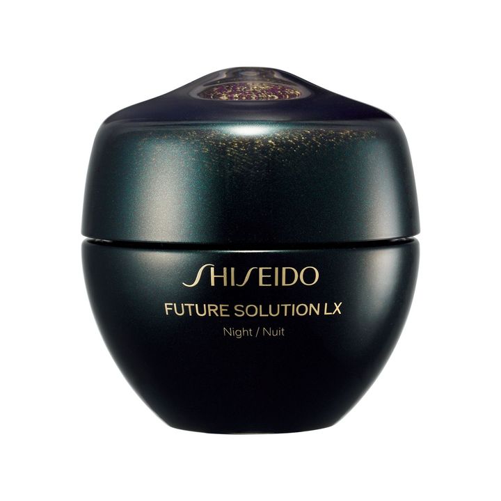 フューチャーソリューション LX トータル R クリーム 50g ¥37,400／SHISEIDOお客さま窓口(0120-587-289）
