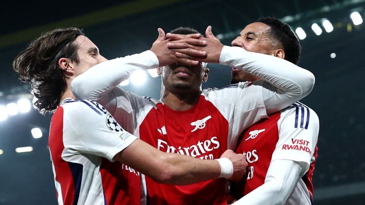 “盗作”された挑発パフォーマンスに本家が反応！「自分で作れないなら、盗んでいいよ」