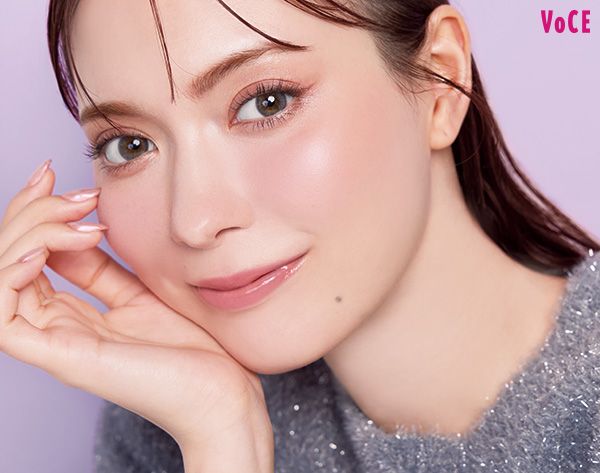 八木アリサさん／ディオールスキン ルージュ ブラッシュ カラー＆グロウ 287使用