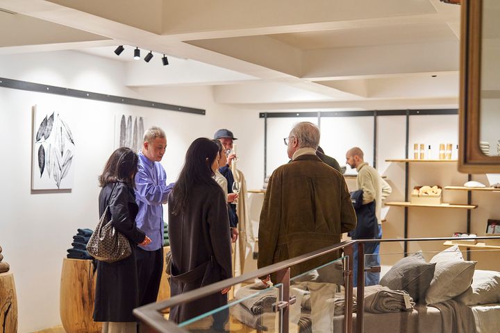 パリOGATAでのポップアップの様子