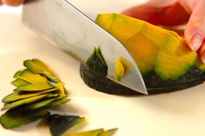 ミキサーなしで作るカボチャのポタージュの下準備1