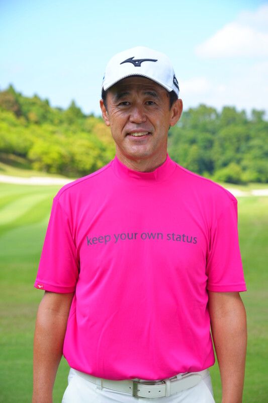 歳をとっても“飛ばせる構え”はどっち…？シニアプロが解説