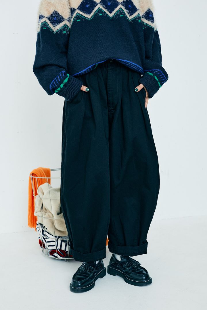 低身長の太めパンツは《ハーベスティ》のサーカスパンツがおすすめ！ワンツーコーデも様になる【FUDGE FRIEND おしゃれさんの毎日コーディネート vol.468｜大島花菜】