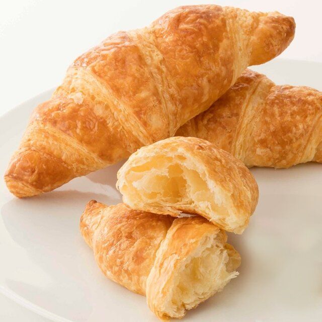 シャトレーゼの美味しいバターが香るクロワッサン 4個入