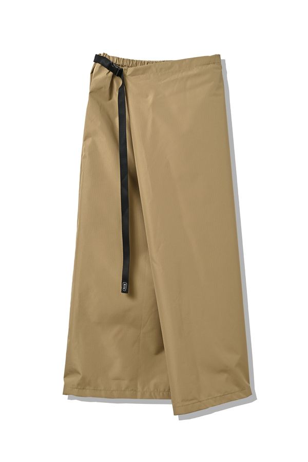 《KiU》のレインギアで雨の日も自分らしいおしゃれを楽しもう！雨の強さ別コーディネートをチェック