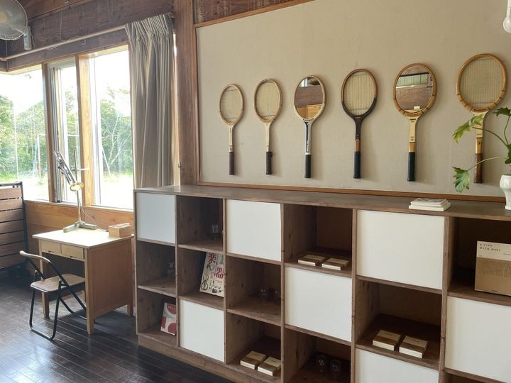 千葉県夷隅郡大多喜町にオープンした「MUJI BASE OIKAWA」。居心地の良い宿泊スペースを紹介