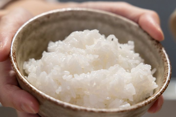 ひまわりを有機肥料として活用した、小浜産の「ひまわり米」を使用。すっきりとした、飽きの来ない味わいです